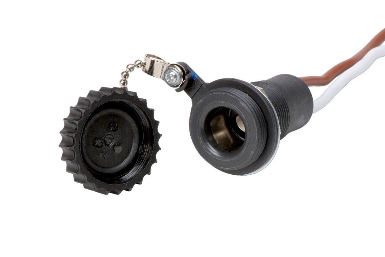 РОЗЕТКА ПРИКУРИВАТЕЛЯ 2КОН (6 24В) 05553162