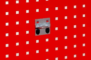 Кронштейн (держатель) универсальный 30X20 мм для перфорированных панелей с квадратной перфорацией, Wurth 0960050140