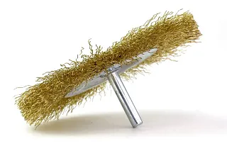 Щетка дисковая c хвостовиком для дрели, гофрир-ая латунир-я сталь D63X8X0,3X6 мм 600.063-0008